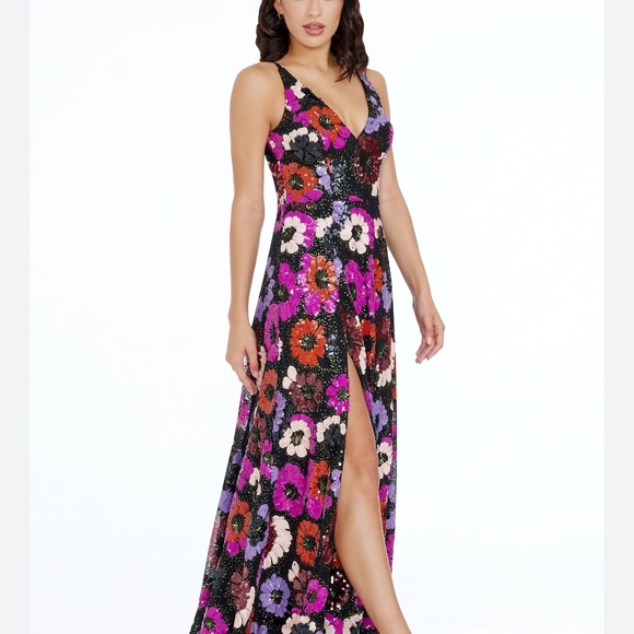 Dress the Population Dresses & Skirts - Dress The Population Gown Alyssa